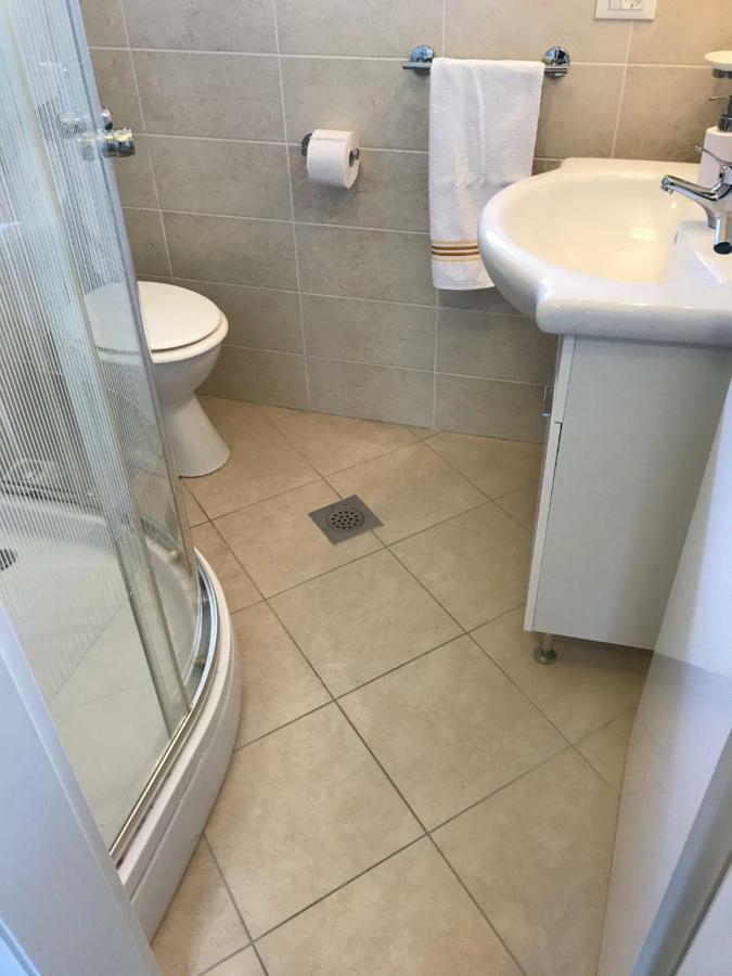 ולון Apartment Marina מראה חיצוני תמונה