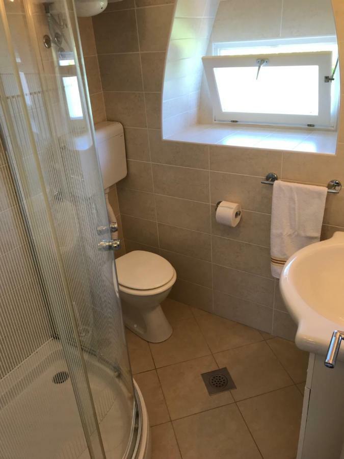 ולון Apartment Marina מראה חיצוני תמונה